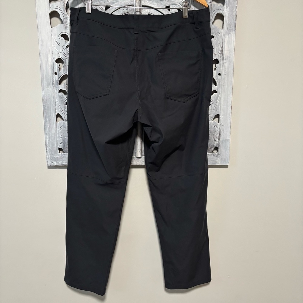 Lululemon Men's ABC Pant Classic 32" in Obsidian Dark Gray Size 36 - Picture 6 of 12